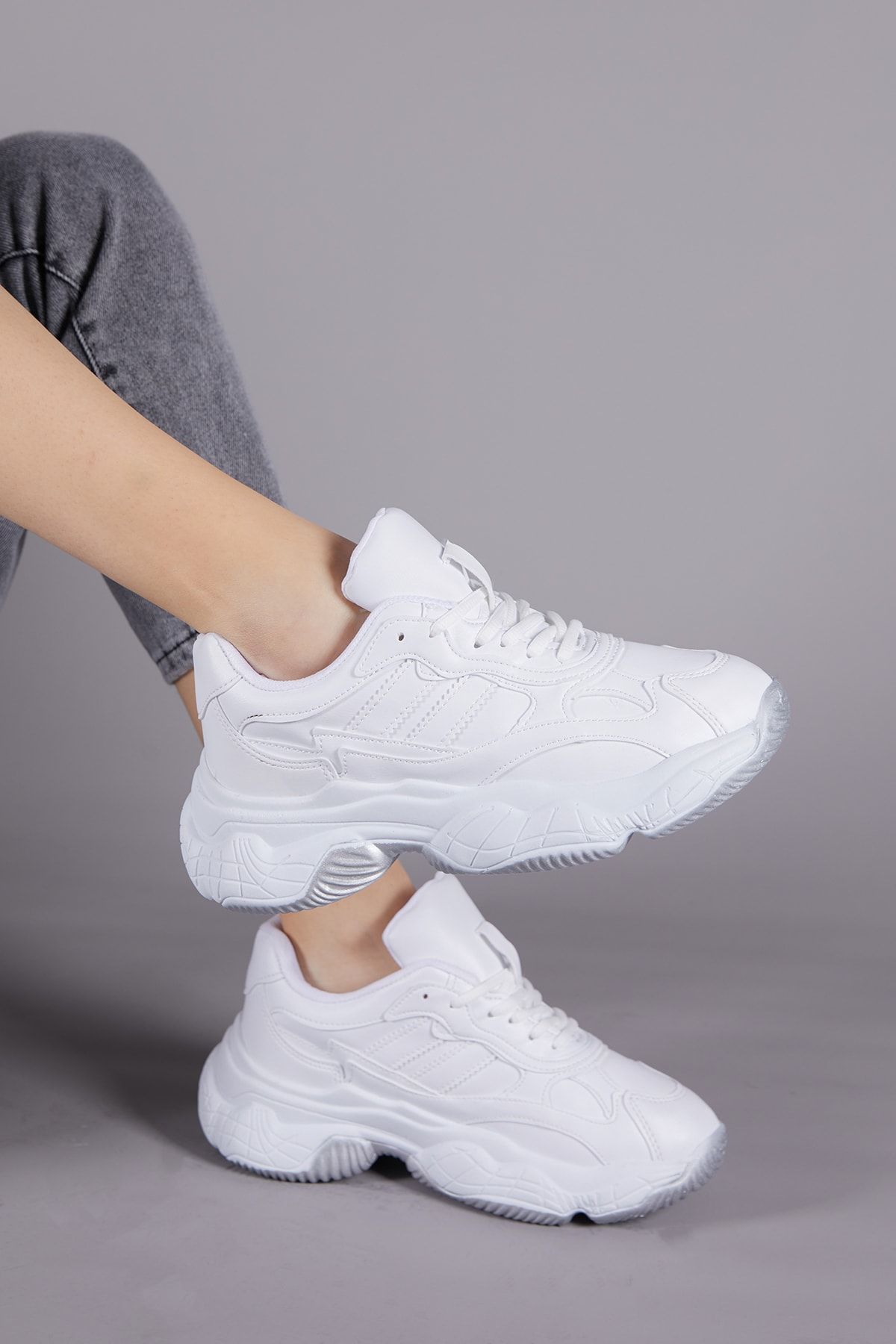 Kadın Beyaz Cilt Spor Ayakkabı Tb246